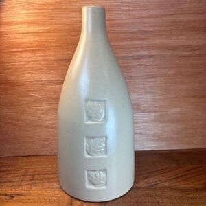 Abstract Vase Leaf Designs Art Ceramic Decoration Home Decor Beige 8.25” X 3.75”